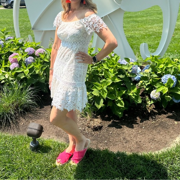 Temptation positano dress xs comfy $670 white lace - Picture 3 of 4